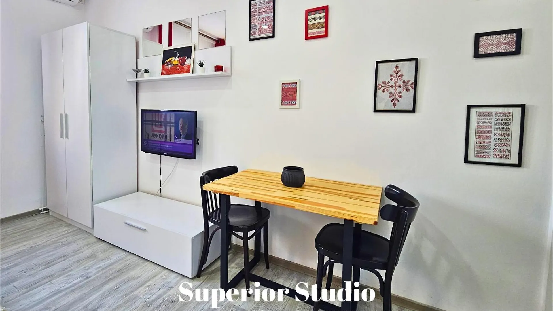 בוקרשט Rosuites Apartment Accommodation 0*,  רומניה