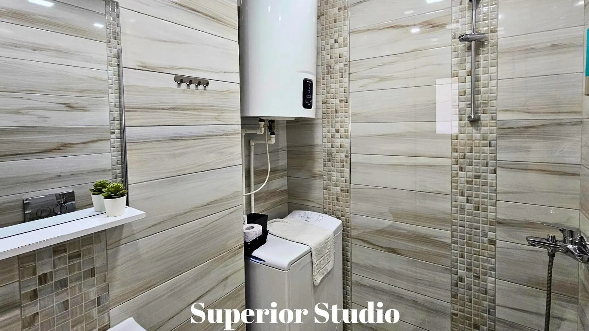 בוקרשט Rosuites Apartment Accommodation