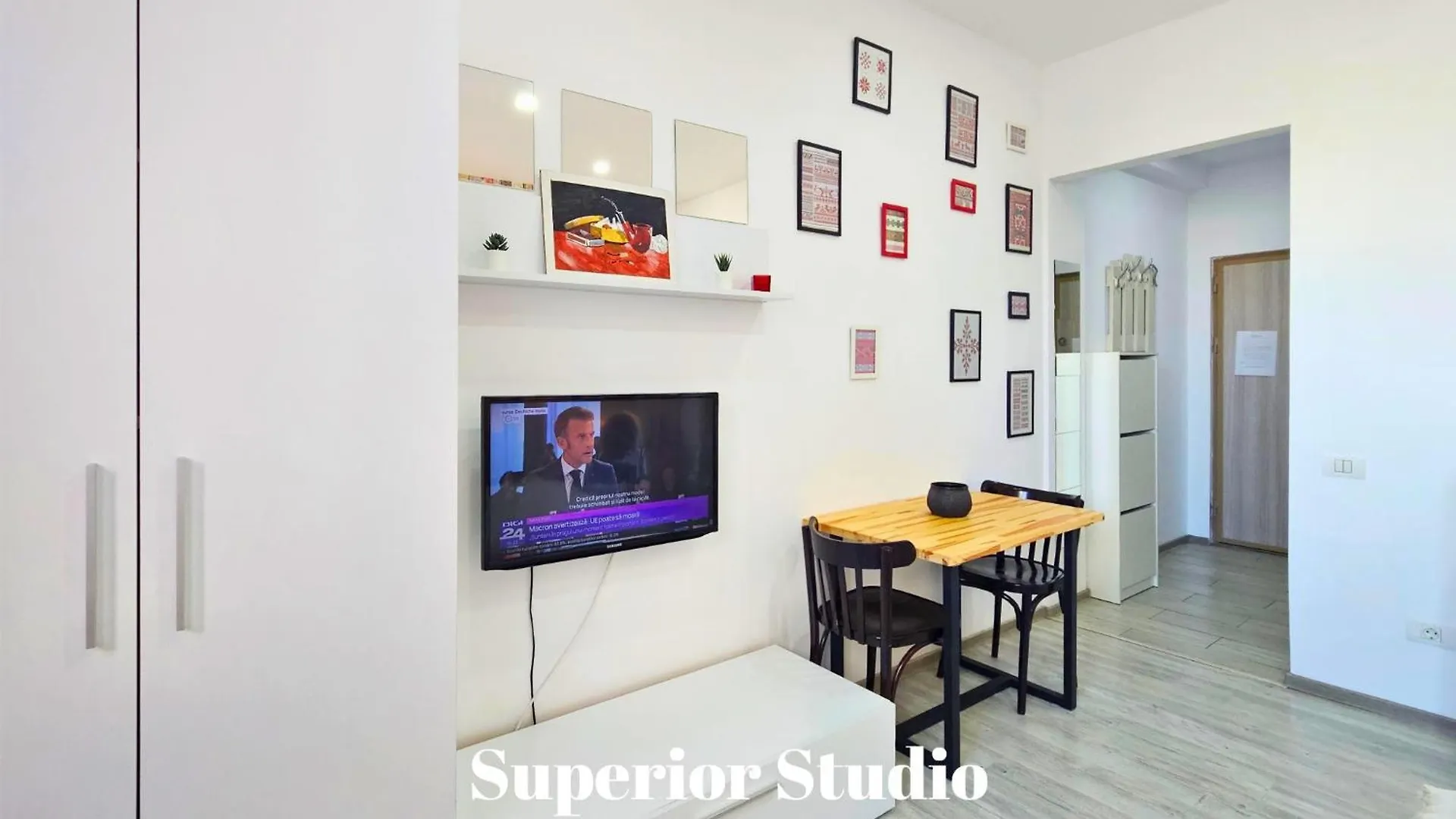 Rosuites Apartment Accommodation Bucarest Romania