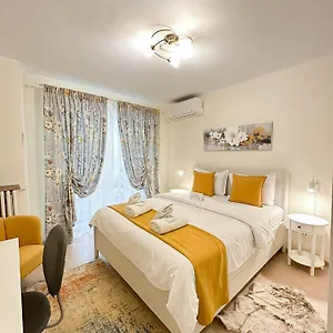 Sunrise Center בוקרשט